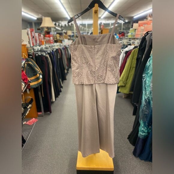 Kathy Roberts Sz. 10 2pc Taupe w/Beading Jacket&Dress - Picture 4 of 4